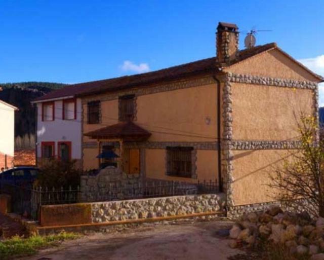 Mil Y Noches Holiday home Tramacastilla