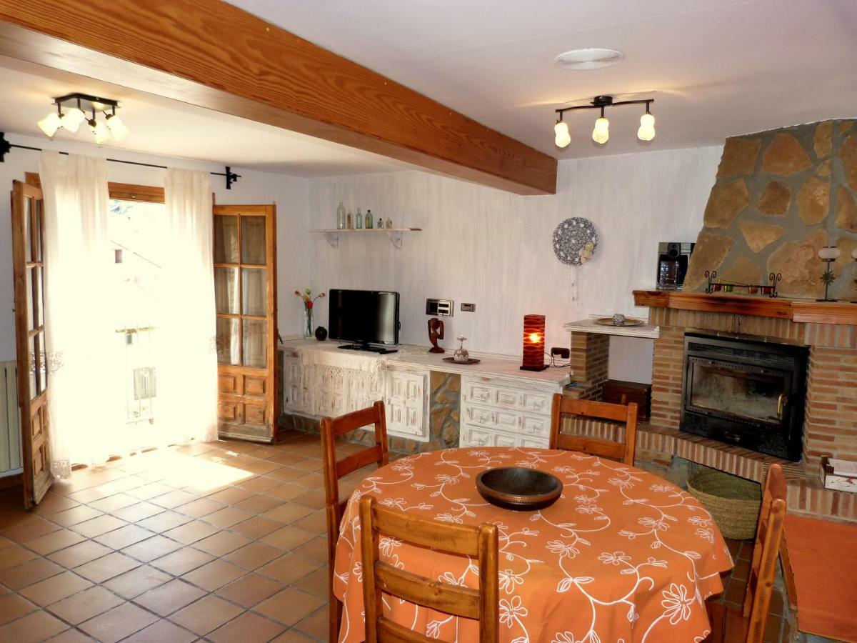 Mil Y Noches Holiday home Tramacastilla